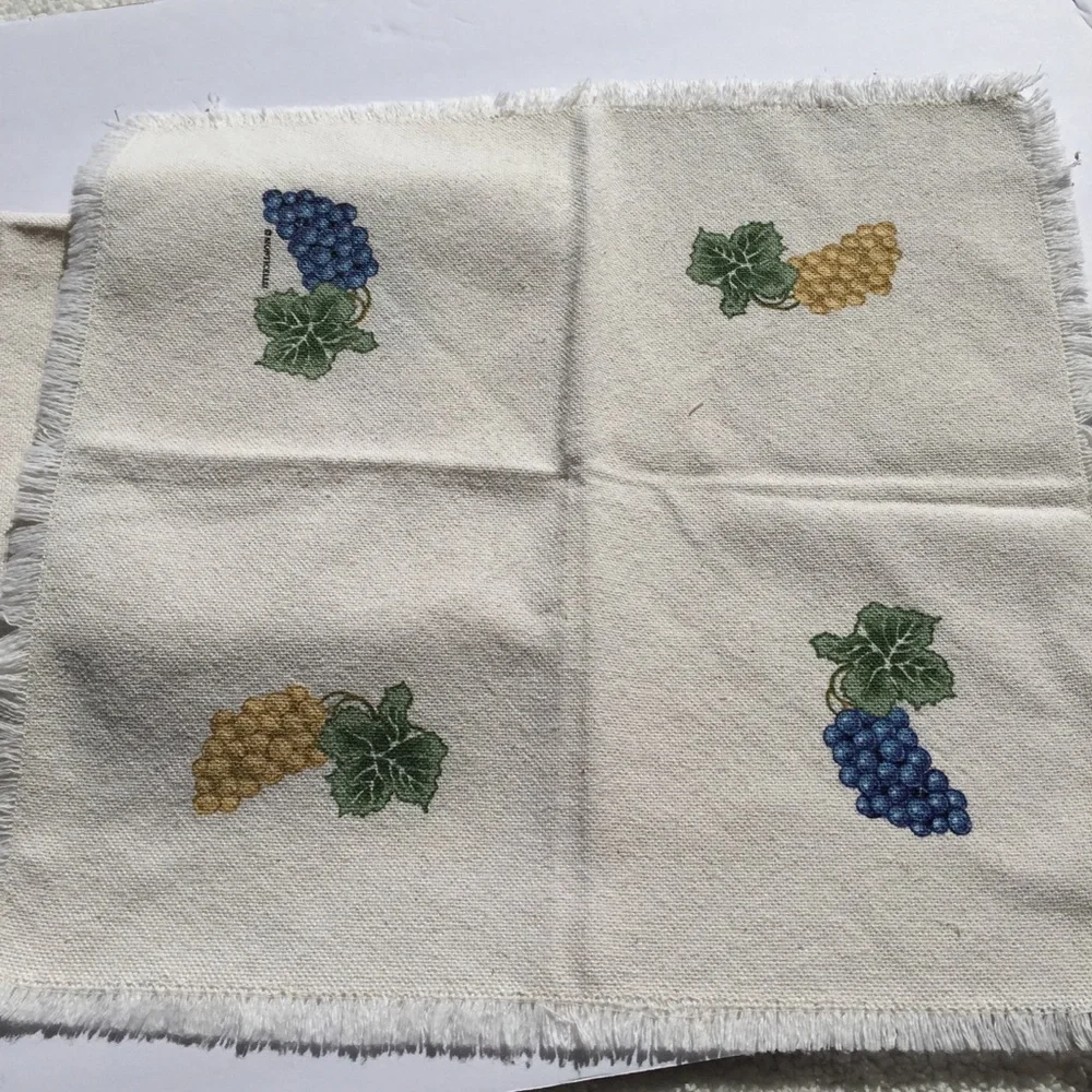 Vintage Monticello Grape Linen Towel/Napkin (4)